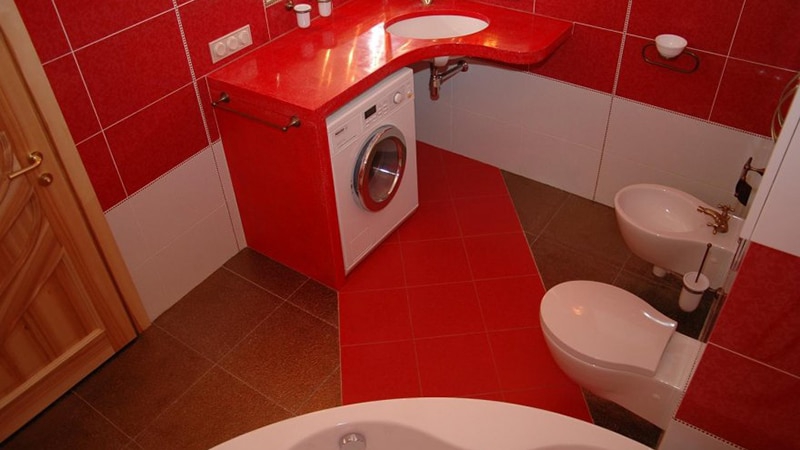 Маленькая стиральная машина в ванной комнате: дизайн интерьера