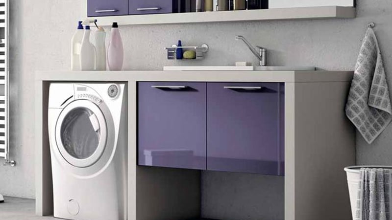 Маленькая стиральная машина в ванной комнате: дизайн интерьера