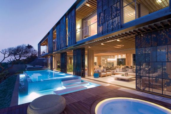 	Современный дизайн бассейнов в частном доме