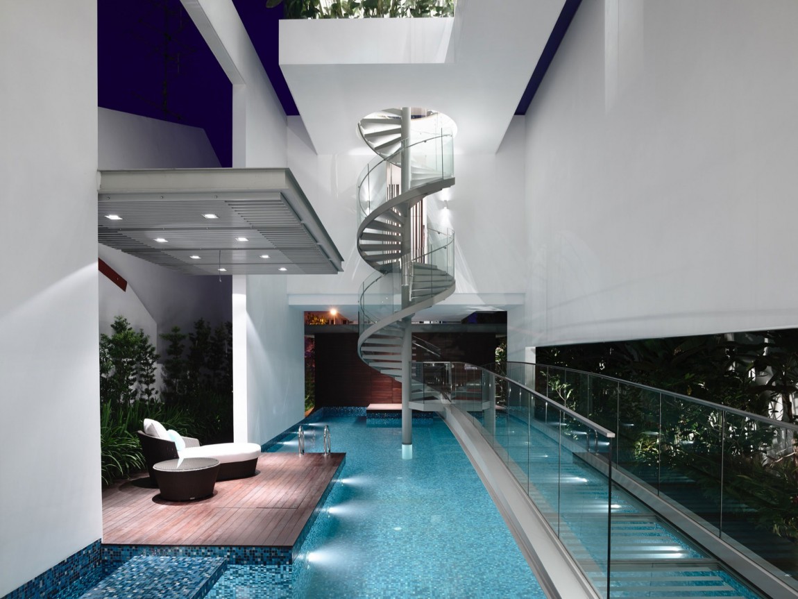 Современный дизайн бассейна в загородном доме - Фото 32