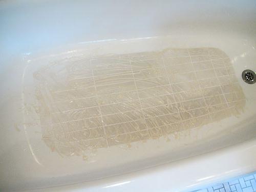 каким средством мыть акриловую ванну