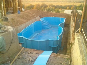 Особенности построения бассейна из полипропилена своими руками