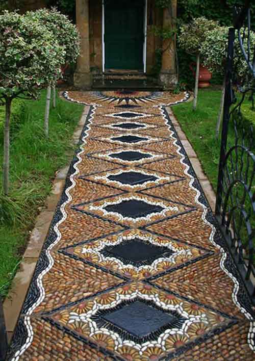 каменная мозаика в саду