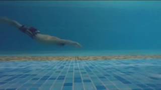 100 м. Под водой дельфином без ласт.