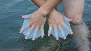 Ласты на руки для плавания из Алиэкспресс за 1$