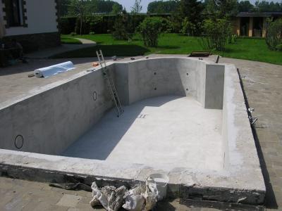 Как построить бассейн на <b>даче</b>